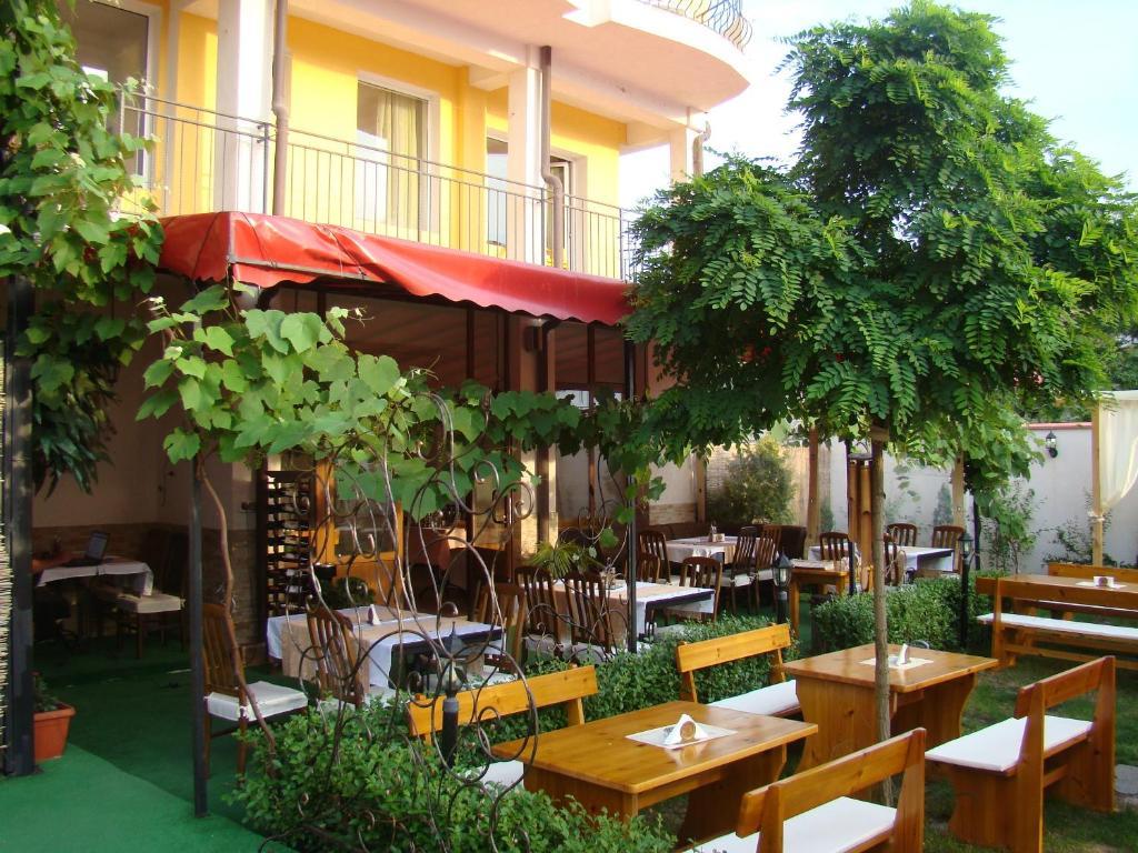 Hotel Bellisimo Lozenets Esterno foto